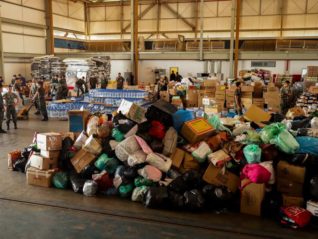 Portaria simplifica pedido de cestas de alimentos por parte dos municípios afetados pela enchente no Rio Grande do Sul