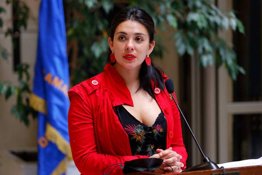 Deputada do Chile quer exportar sucesso eleitoral de feministas a parlamentos de outros países