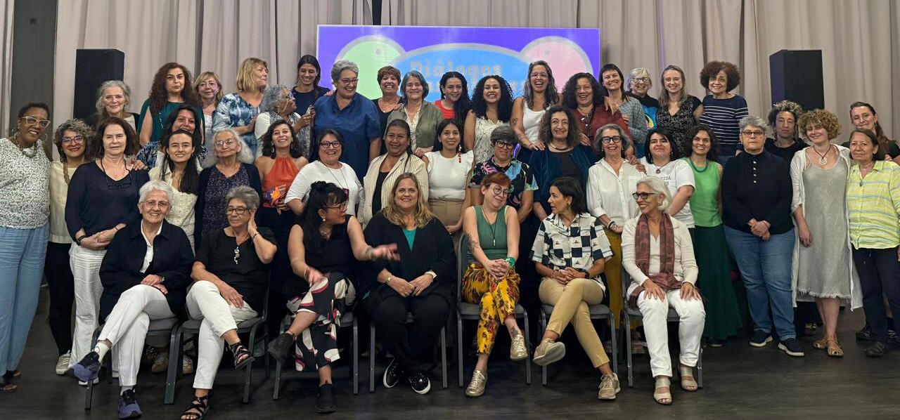 X dialogos consoantes