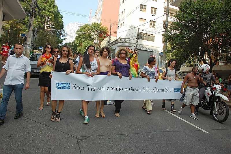 Organização política do Movimento LGBTQIA+ no Brasil é tema de documentário