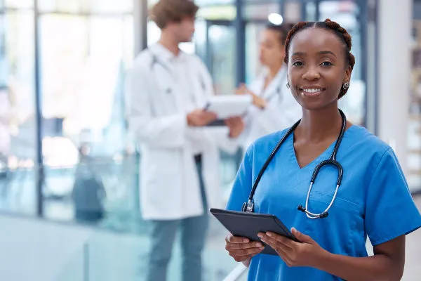 Ministério da Saúde recomenda colocação do DIU por enfermeiros(as) no SUS