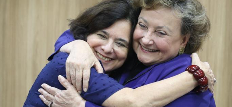 Pesquisadora Margareth Dalcolmo é a nova embaixadora da vacinação no Brasil