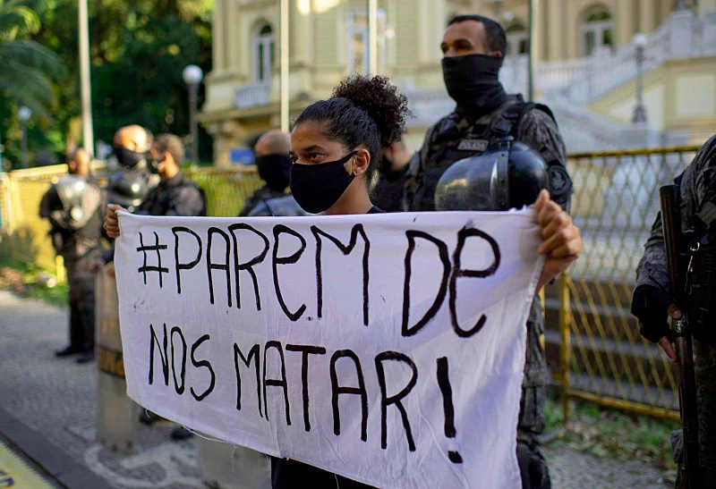 parem nos matar
