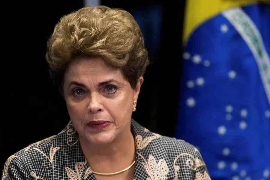 Lula quer reparação à Dilma após arquivamento das "pedaladas fiscais"