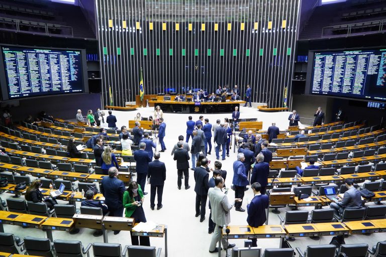 Plenário da Câmara dos Deputados. Foto de Pablo Valadares/Agência Câmara